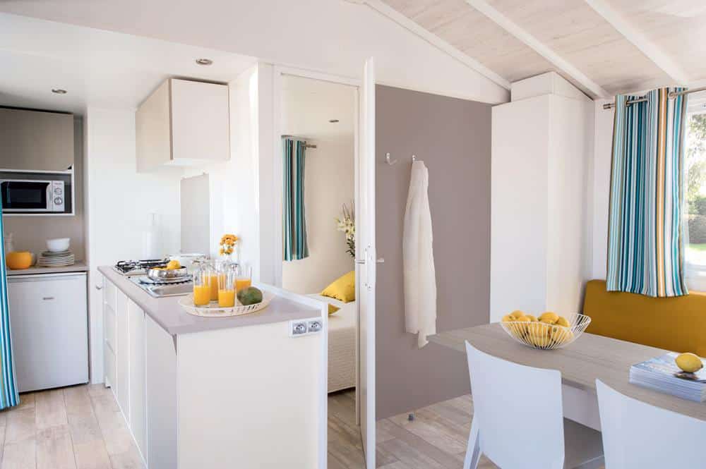salón mobil-home camping l&apos;airial